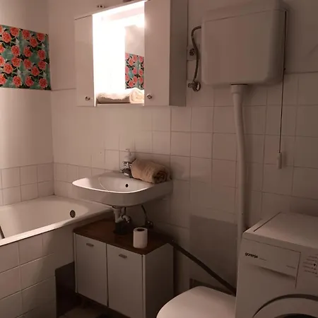 Apartman Mezzanave Center